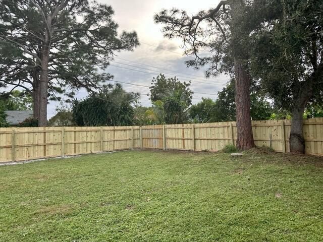4292 Birdwood Street, Palm Beach Gardens, FL 33410