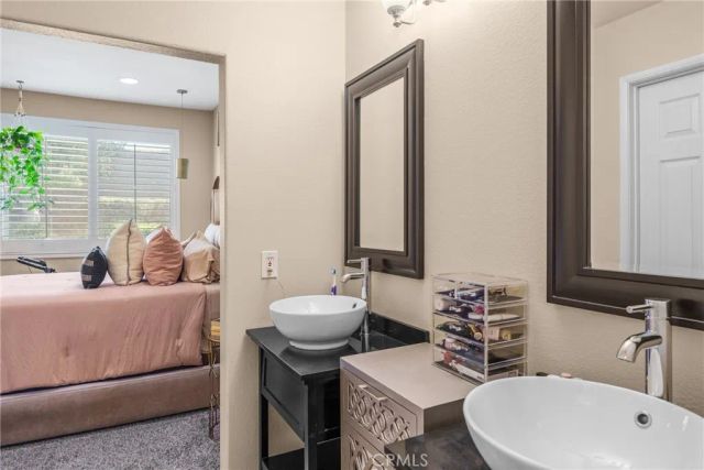 17859 Graystone 101, Chino Hills, CA 91709