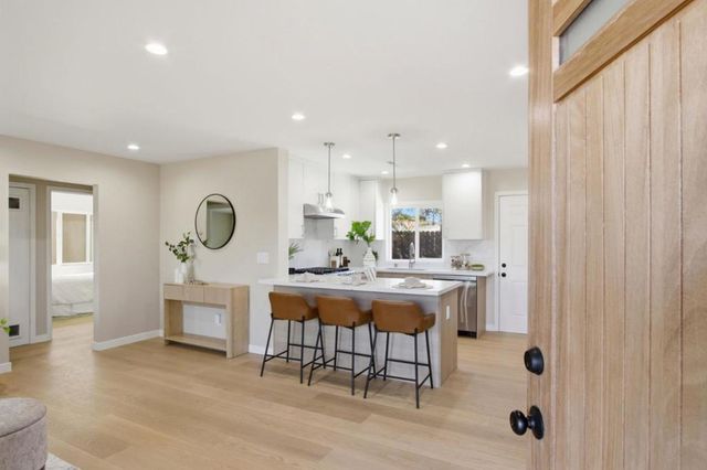 1150 Kiely Boulevard, Santa Clara, CA 95051