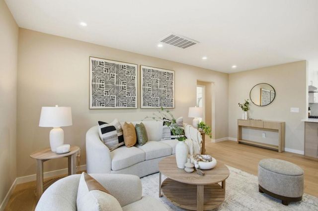 1150 Kiely Boulevard, Santa Clara, CA 95051