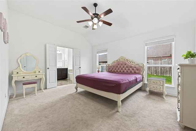 9959 Manor Spring Lane, Brookshire, TX 77423