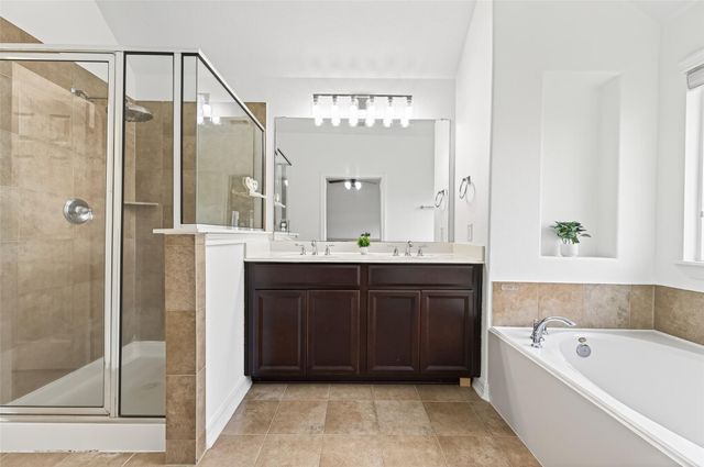 9959 Manor Spring Lane, Brookshire, TX 77423