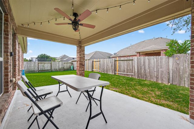 9959 Manor Spring Lane, Brookshire, TX 77423