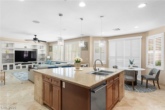 9351 Enchanted Grove Avenue, Las Vegas, NV 89149