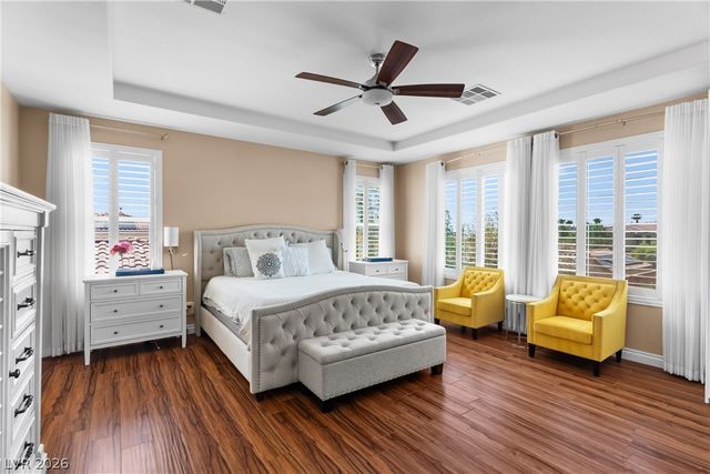 9351 Enchanted Grove Avenue, Las Vegas, NV 89149