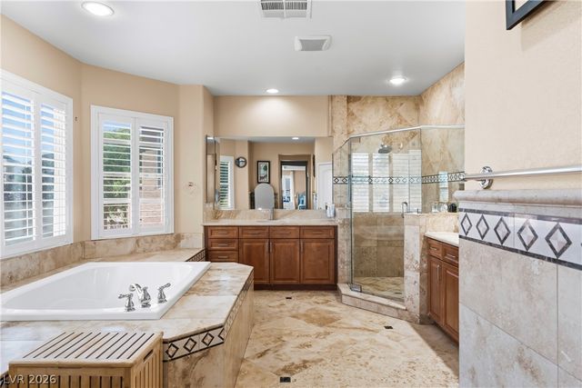 9351 Enchanted Grove Avenue, Las Vegas, NV 89149