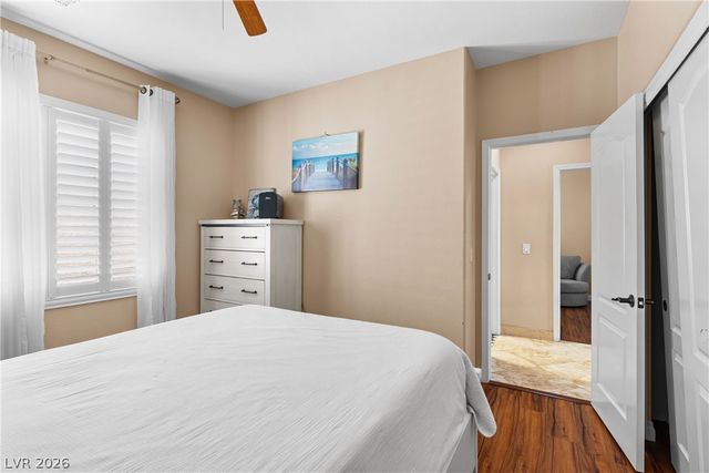 9351 Enchanted Grove Avenue, Las Vegas, NV 89149