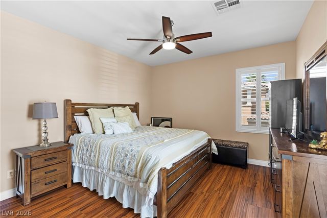 9351 Enchanted Grove Avenue, Las Vegas, NV 89149