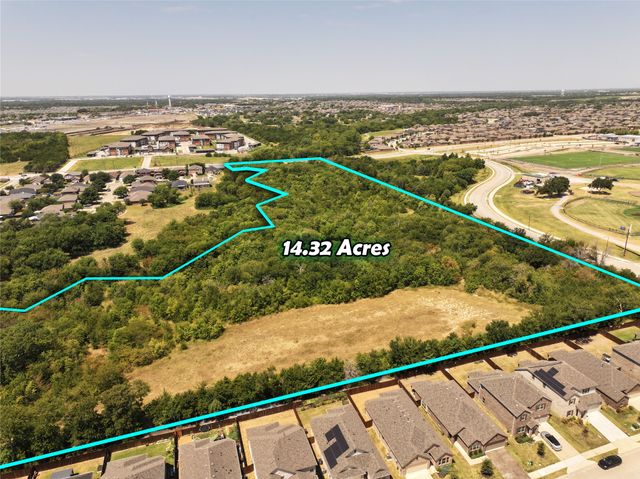 601 W College Avenue, Princeton, TX 75407