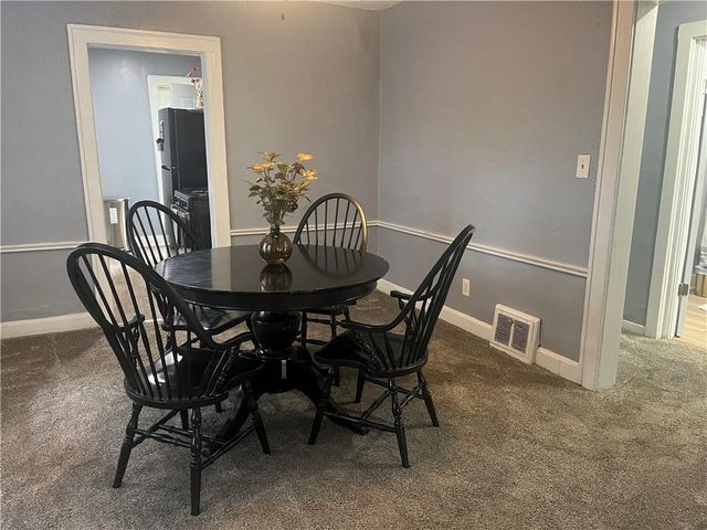 8320 Wabash Avenue, Kansas City, MO 64132