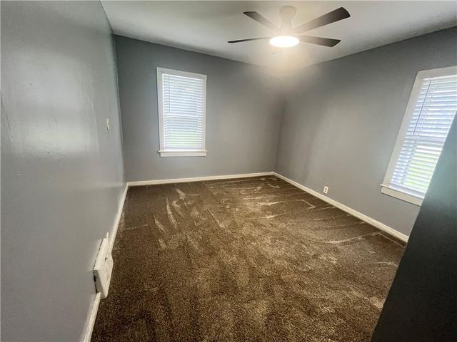 8320 Wabash Avenue, Kansas City, MO 64132