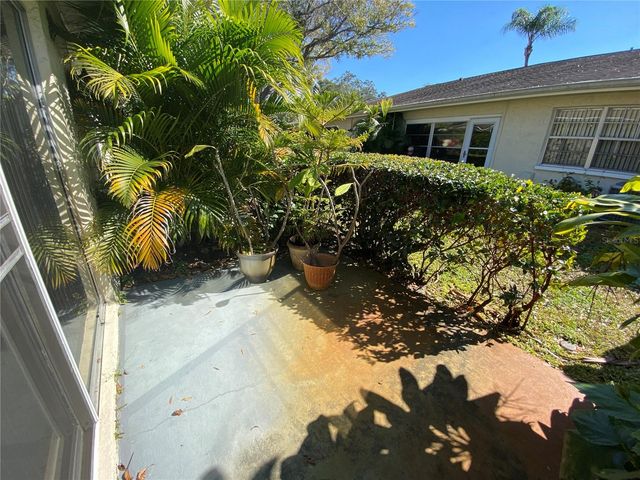 1059 DUNROBIN DRIVE B, Palm Harbor, FL 34684