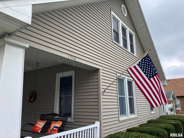 1516 CHESTNUT Street, Quincy, IL 62301