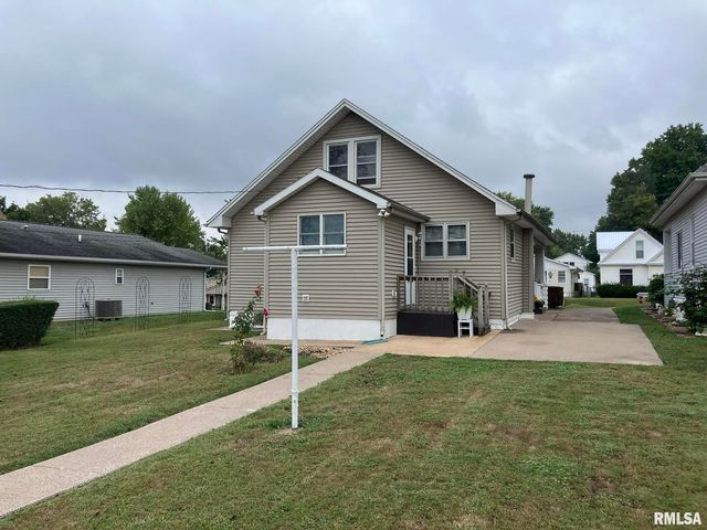 1516 CHESTNUT Street, Quincy, IL 62301