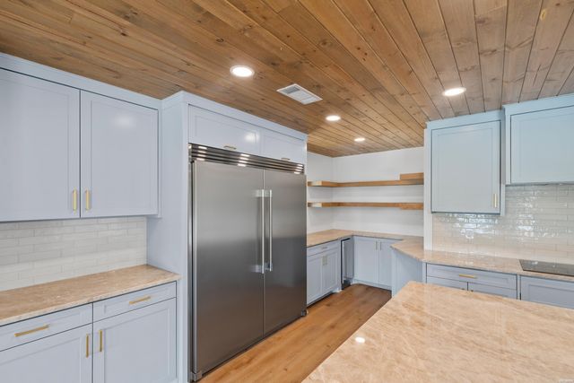 186 Riverside Drive, Hot Springs, AR 71913