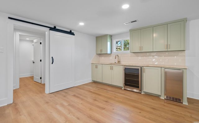 186 Riverside Drive, Hot Springs, AR 71913