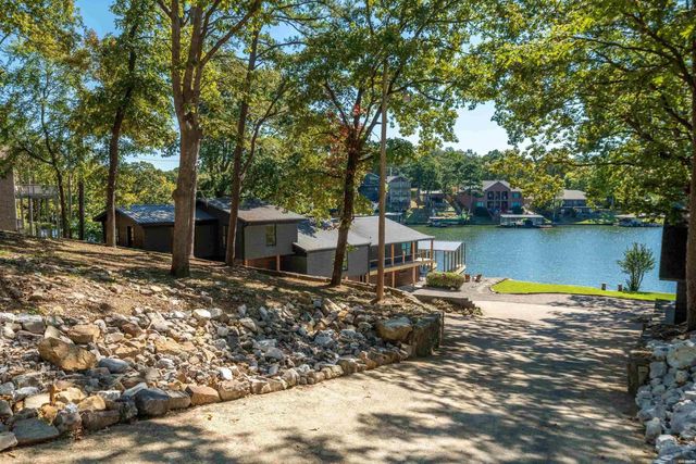 186 Riverside Drive, Hot Springs, AR 71913