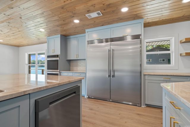 186 Riverside Drive, Hot Springs, AR 71913