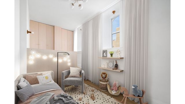 2 BLEECKER Street, New York City, NY 10012