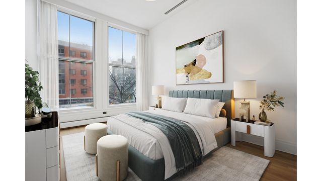 2 BLEECKER Street, New York City, NY 10012