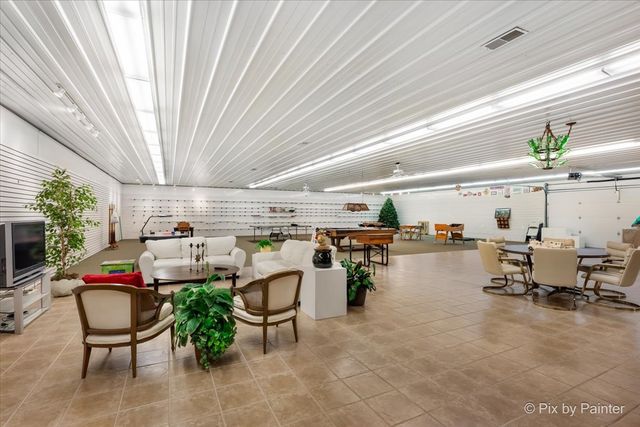 17905 IL Route 173, Harvard, IL 60033