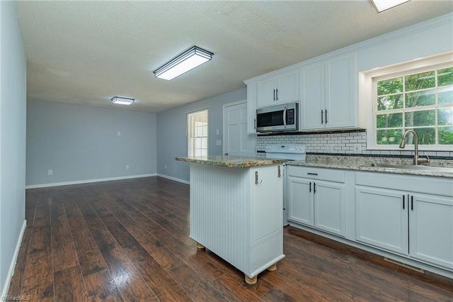 389 Chaney Road, Asheboro, NC 27205