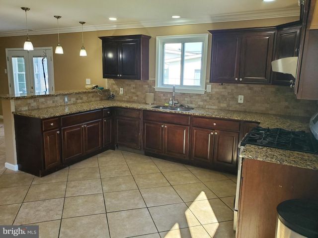 224 S OLDS BLVD, Fairless Hills, PA 19030