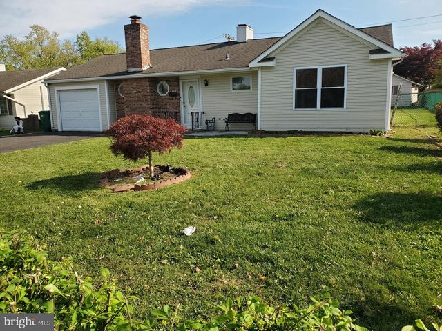 224 S OLDS BLVD, Fairless Hills, PA 19030