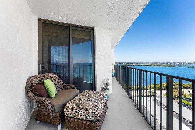 5420 N Ocean Drive 1605, Singer Island, FL 33404