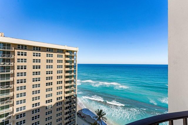 5420 N Ocean Drive 1605, Singer Island, FL 33404