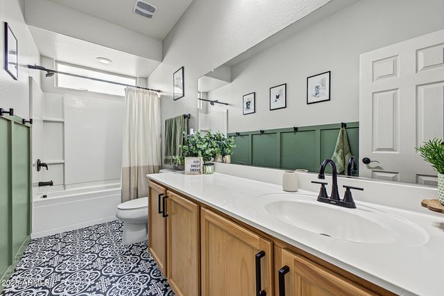 215 S 191ST Drive, Buckeye, AZ 85326