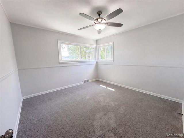 28832 Kaufman Street, Roseville, MI 48066