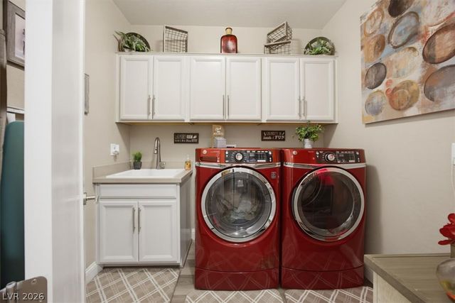 10175 Knotty Skye Avenue, Las Vegas, NV 89166