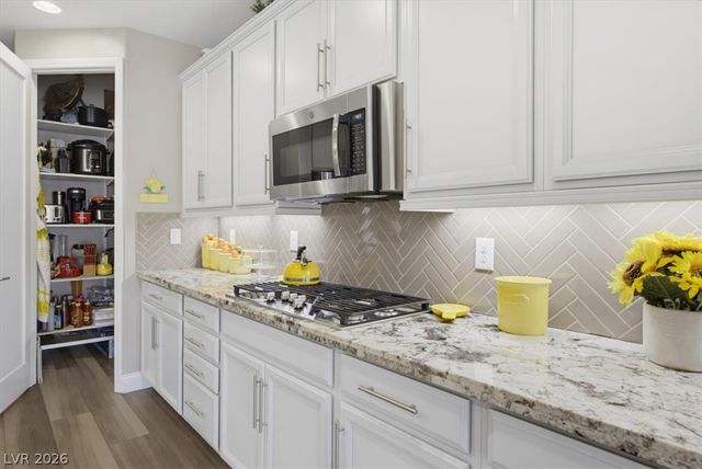 10175 Knotty Skye Avenue, Las Vegas, NV 89166