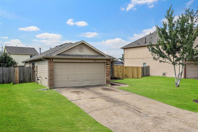 7522 Pheasant Grove Drive, Cypress, TX 77433