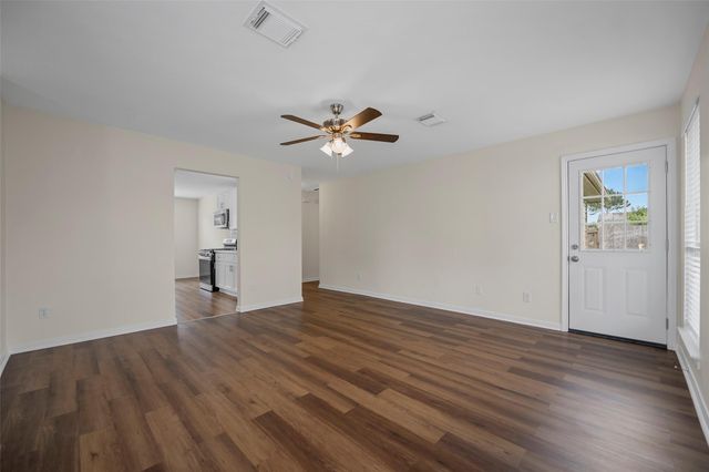 7522 Pheasant Grove Drive, Cypress, TX 77433