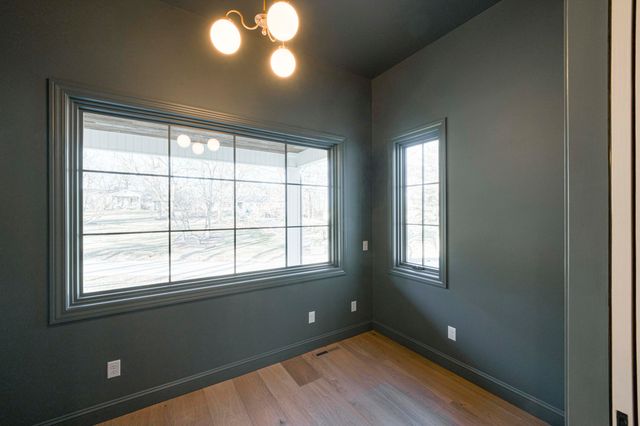 5736 S Foxboro Trail, Springfield, MO 65804