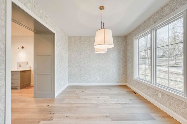 5736 S Foxboro Trail, Springfield, MO 65804