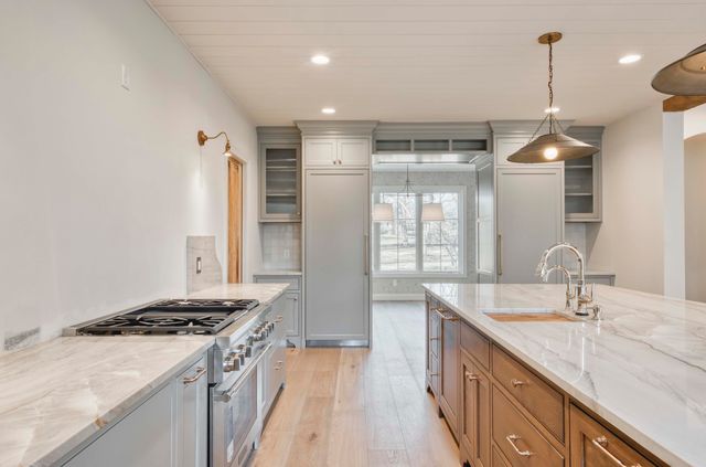 5736 S Foxboro Trail, Springfield, MO 65804