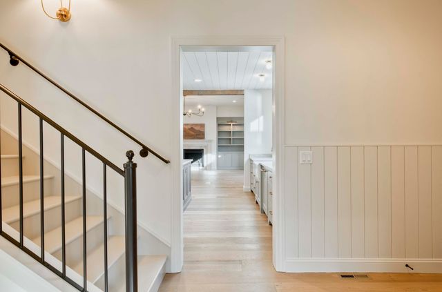 5736 S Foxboro Trail, Springfield, MO 65804