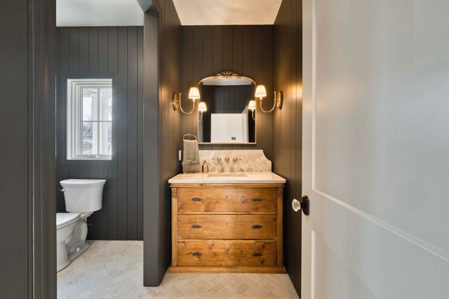 5736 S Foxboro Trail, Springfield, MO 65804