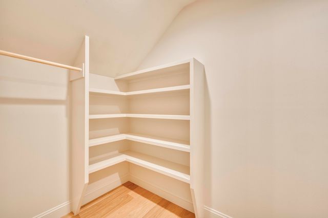 5736 S Foxboro Trail, Springfield, MO 65804