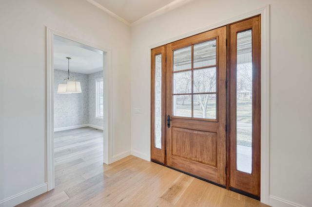 5736 S Foxboro Trail, Springfield, MO 65804