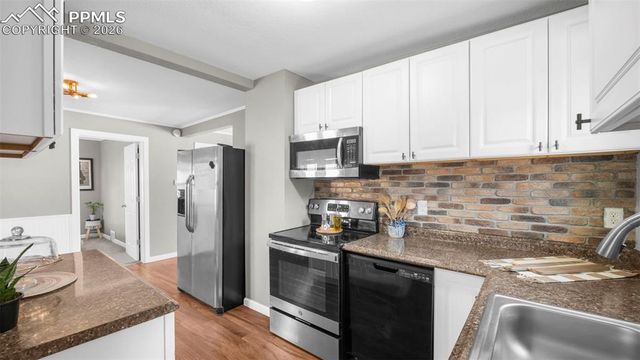 216 N Hancock Avenue, Colorado Springs, CO 80903