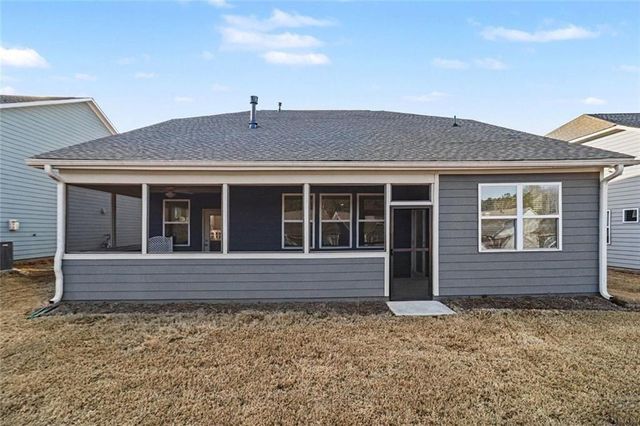 375 Plainfield Street, Fayetteville, GA 30215