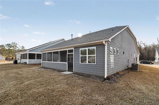 375 Plainfield Street, Fayetteville, GA 30215