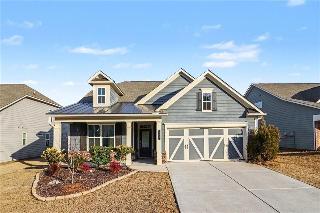 375 Plainfield Street, Fayetteville, GA 30215