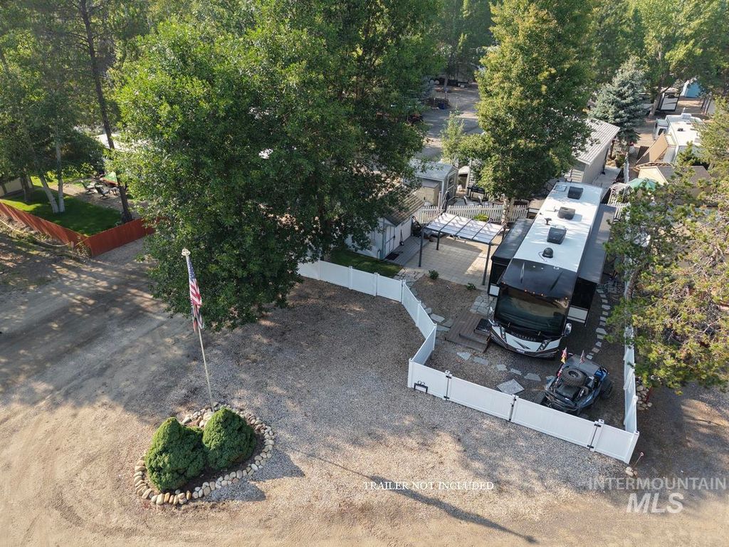 2 Q Street, Cascade, ID 83611 photo 3