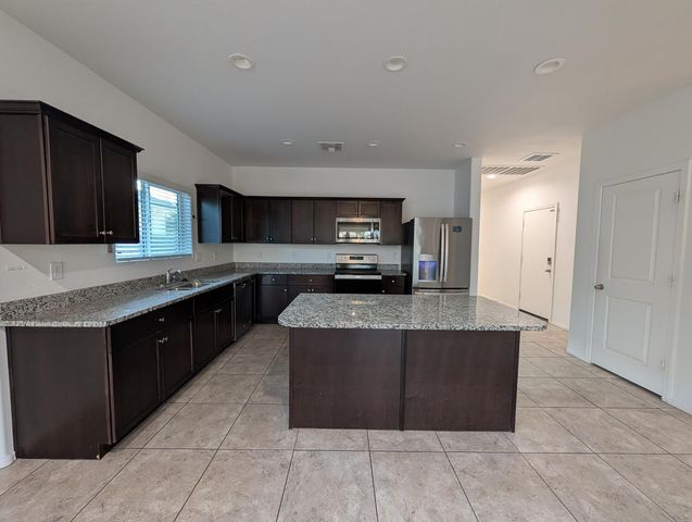 9407 E Alfalfa Drive, Florence, AZ 85132