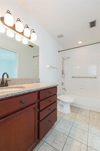 5203 PINE MILL COURT, Temple Terrace, FL 33617